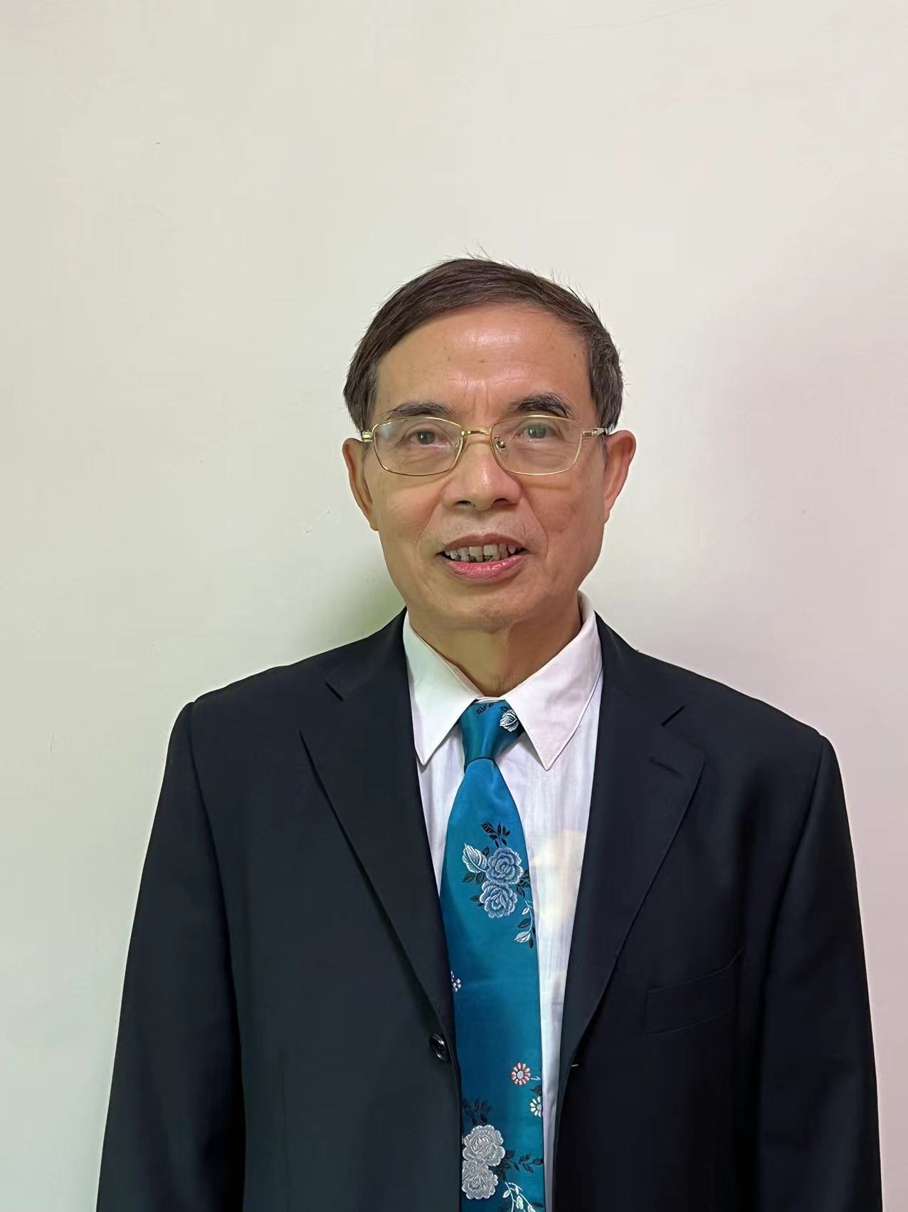 德尔菲·曾忠禄